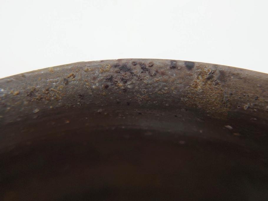 重要無形文化財　人間国宝　山本陶秀　備前焼　約12cm　4寸　深みのある色合いが上品な和の雰囲気を高める茶碗(和食器、抹茶碗、茶道具、茶器、共箱付き、四寸)(R-075878)