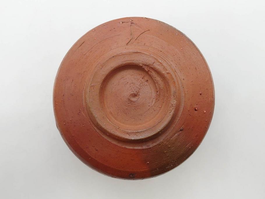 重要無形文化財　人間国宝　山本陶秀　備前焼　約12cm　4寸　深みのある色合いが上品な和の雰囲気を高める茶碗(和食器、抹茶碗、茶道具、茶器、共箱付き、四寸)(R-075878)