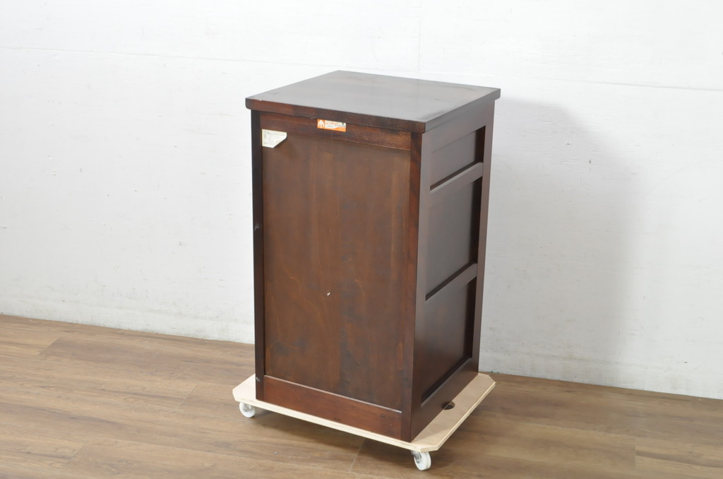 中古　美品　松本民芸家具　深みのある色合いに浮かび上がる木目が印象的なサイドテーブル(電話台、ナイトテーブル、花台、飾り台、引き出し)(R-081742)