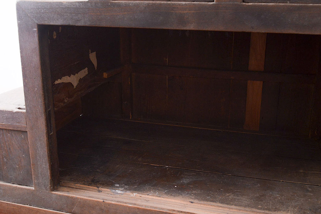 アンティーク家具　明治期　三方ケヤキ材　上手物　和の情緒あふれる階段箪笥(R-037181)