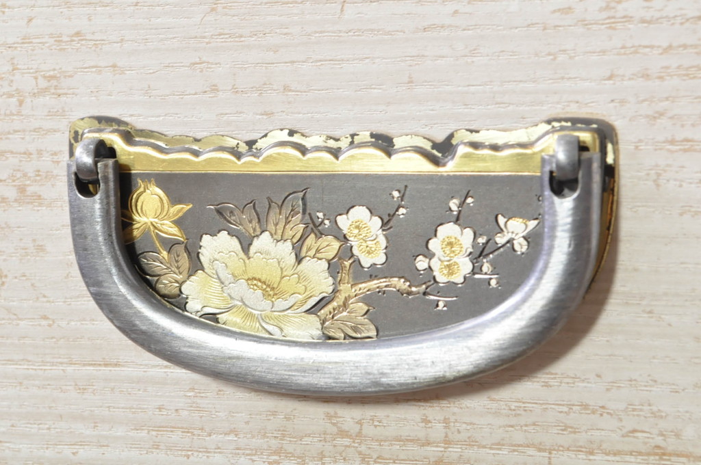 中古　伝統工芸士　田澤謙介作　品のある佇まいが魅力的な加茂総桐箪笥ローチェスト(総桐たんす、四方丸、大丸、和タンス、サイドチェスト、テレビボード、テレビ台)(R-081723)
