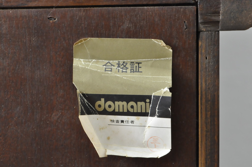 中古　カリモク家具(karimoku)　domani(ドマーニ)　Louis(ルイ)XVシリーズ　優美な装飾がクラシカルな雰囲気を高めるキャビネット(定価約186万円)(食器棚、カップボード、収納棚、戸棚、飾り棚)(R-057581)