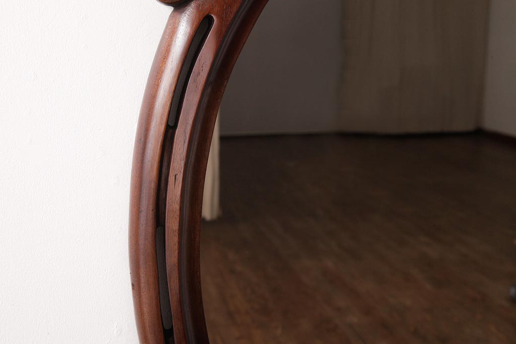 アンティーク雑貨　フランスアンティーク　マホガニー材　飴色の木枠のウォールミラー(壁掛け鏡)