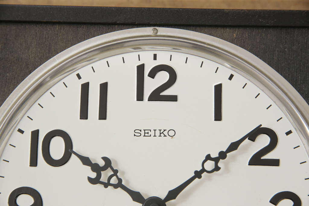 昭和レトロ　SEIKO(セイコー)　リメイク(ムーブメント新品・電池式)　どこか懐かしさが漂う掛け時計(柱時計、古時計)(R-057959)