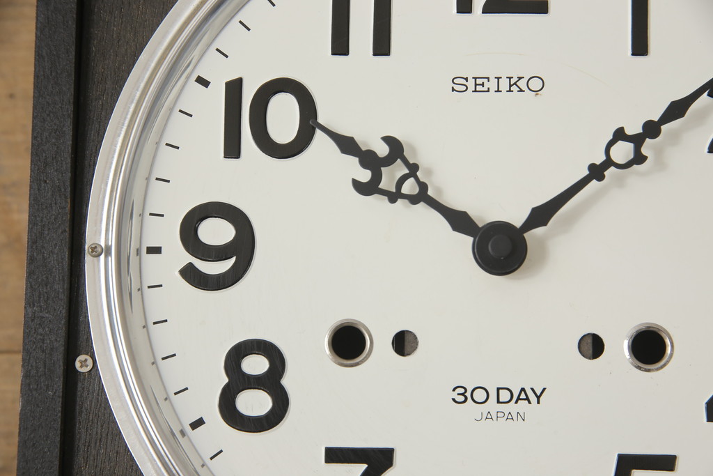 昭和レトロ　SEIKO(セイコー)　リメイク(ムーブメント新品・電池式)　どこか懐かしさが漂う掛け時計(柱時計、古時計)(R-057959)