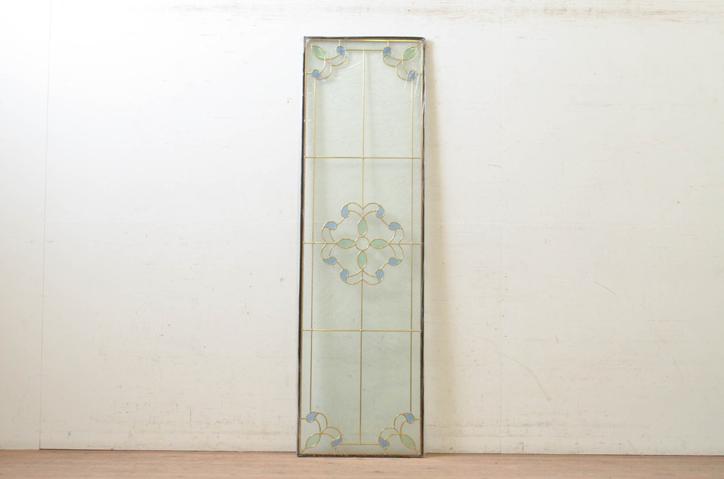 未使用品　万華鏡(まんげきょう)　デットストック品のステンドグラス(建具、ドア、窓、照明、衝い立て、衝立、つい立て)(定価約17万3千円)(R-074411)