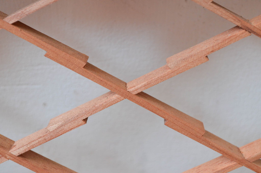 アンティーク建具　木の素朴な味わいが感じられる組子欄間1枚(明り取り、明かり取り、らんま)(R-081530)