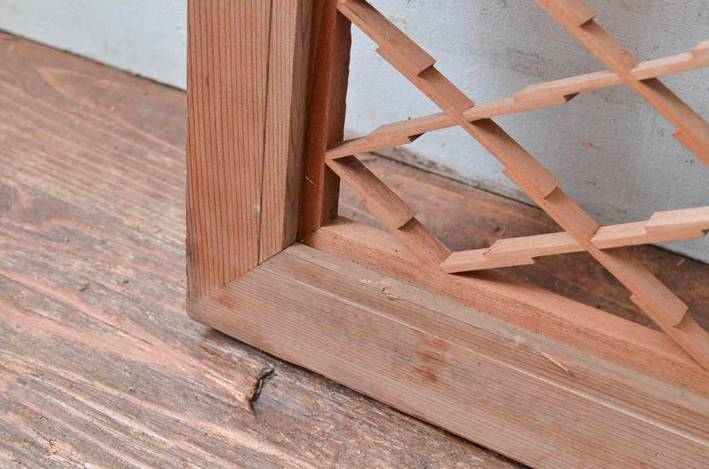 アンティーク建具　木の素朴な味わいが感じられる組子欄間1枚(明り取り、明かり取り、らんま)(R-081530)
