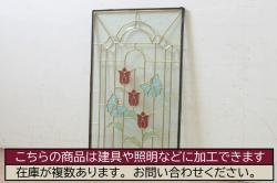 【桐箪笥(桐たんす)リメイク実例】桐箪笥をローボードへリメイクしました。新たに脚を取り付け、引き戸を楕円型に切り抜き麻の葉模様のガラスを取り付け、ヒノキ無垢板にて新たに天板を取り付けました。現状をベースに着色して仕上げました。(テレビ台、テレビボード、収納箪笥、和タンス、引き出し、戸棚、収納棚、キャビネット、リビングボード)