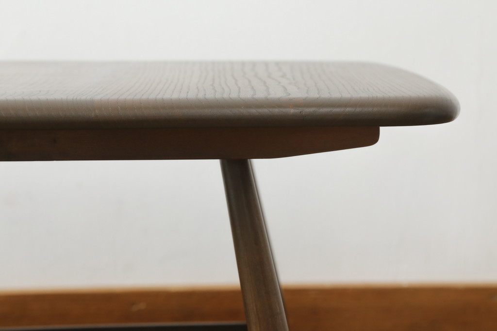イギリスビンテージ　ERCOL(アーコール)　シンプルナチュラルなお部屋に合わせたいセンターテーブル(ヴィンテージ、ローテーブル、リビングテーブル)(R-063041)