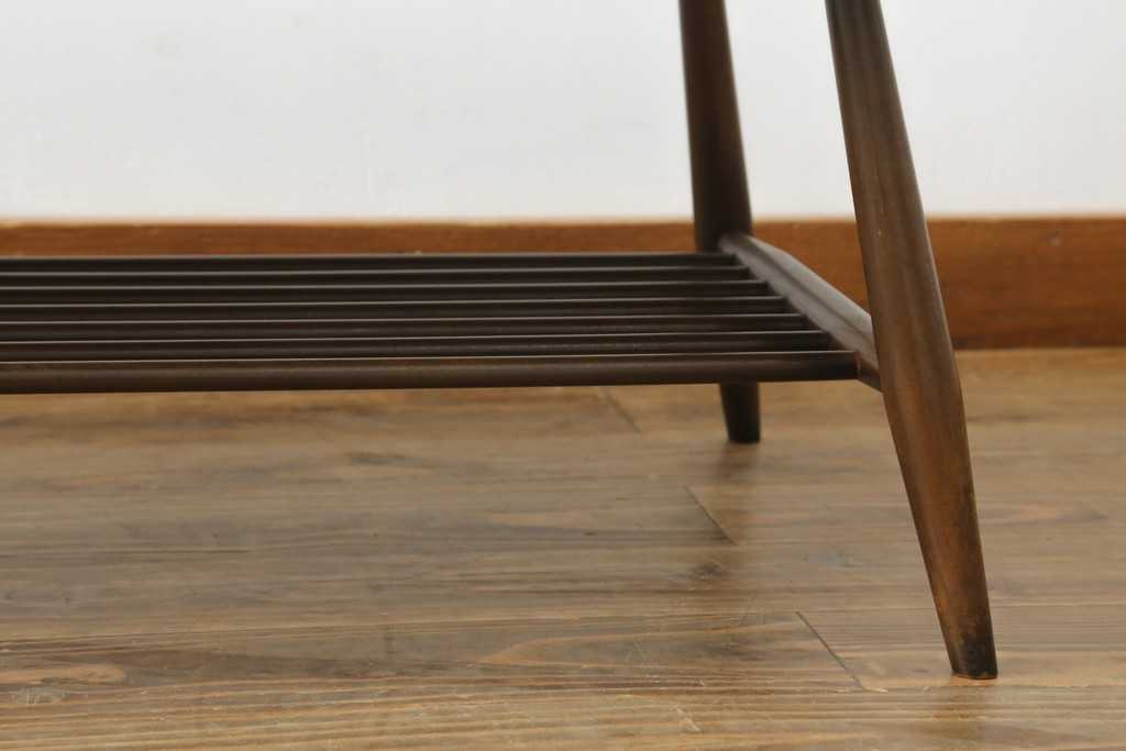 イギリスビンテージ　ERCOL(アーコール)　シンプルナチュラルなお部屋に合わせたいセンターテーブル(ヴィンテージ、ローテーブル、リビングテーブル)(R-063041)