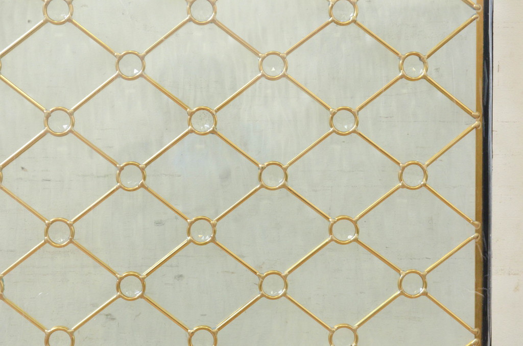 未使用品　菱格子(ヒシクロス)　デットストック品のステンドグラス(建具、ドア、窓、照明、衝い立て、衝立、つい立て)(定価約12万円)(R-074432)