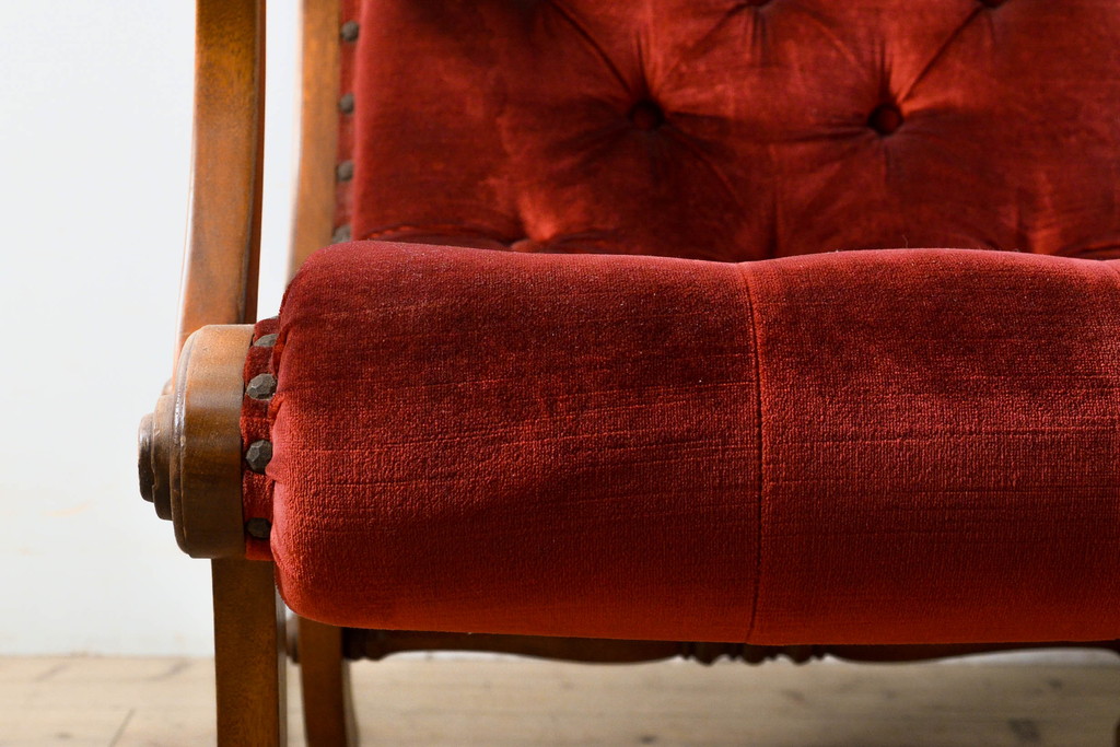 中古　横浜ダニエル(daniel)　クラシカルな布張りのブーツワイドアームチェア(定価約30万円)(1人掛けソファ、ラウンジチェア、椅子)(R-056918)