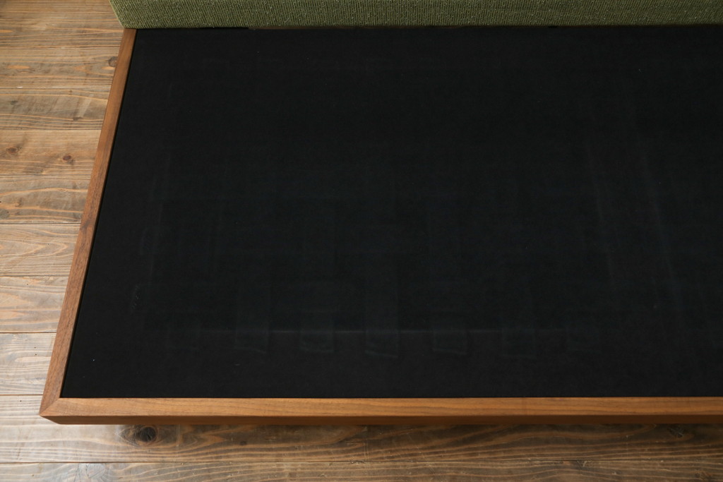 中古　AKASE(旧アカセ木工)　MASTERWAL(マスターウォール)　DANISH SOFA(デニッシュソファ)　ウォールナット材　ゆったりとした座り心地が魅力的な3人掛けソファ(三人掛け、3P、トリプルソファ)(定価約38万円)(R-075102)