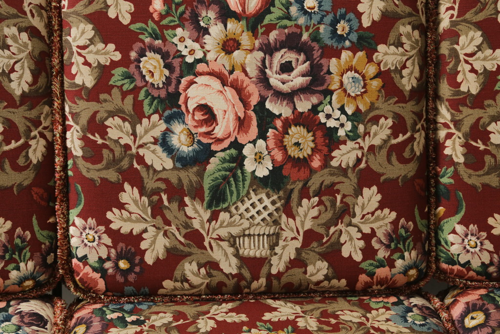 イギリスビンテージ　ERCOL(アーコール)　優雅でクラシカルな雰囲気を高める3人掛けソファ(アームソファ、3Pソファ、三人掛け、ヴィンテージ、英国、北欧)(R-069039)