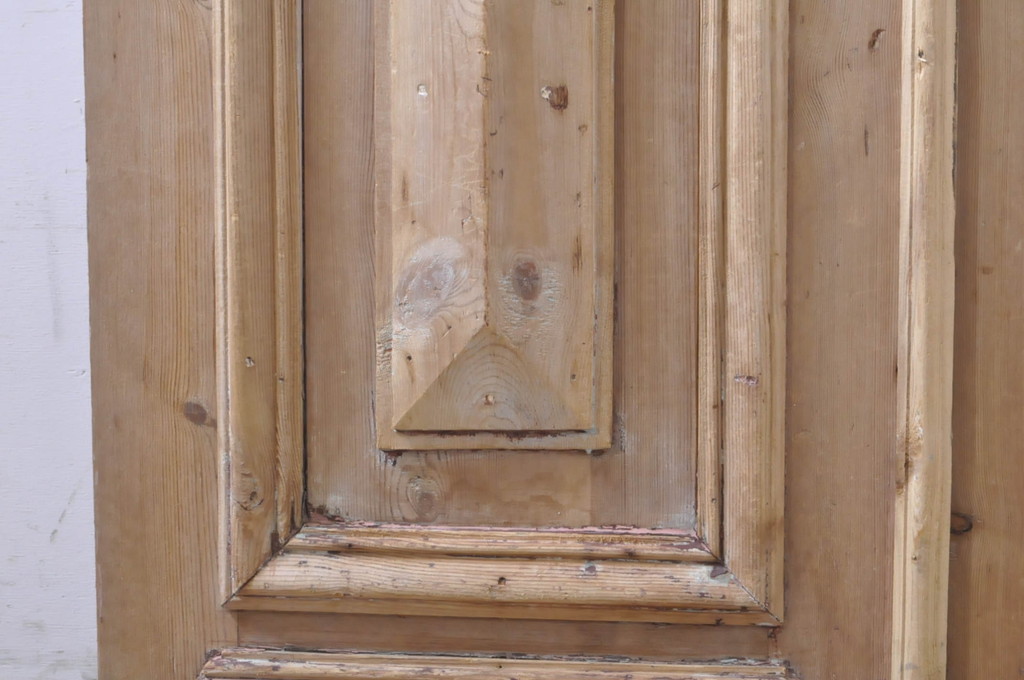 海外アンティーク　パイン材　かわいらしいデザインのアイアンフェンス入り背の高い両開きドア1対2枚セット(建具、木製扉)(R-068498)