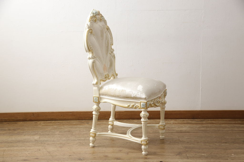 中古　美品　イタリア高級家具　SILIK(シリック)　FIDIAシリーズ　ロココ調　細部まで凝った造りが美しいダイニングチェア(定価約50万円)(椅子、イス、サロンチェア)(R-060295)