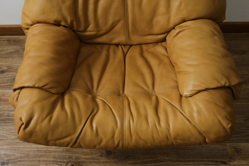 中古　美品　希少な廃番品　EKORNES(エコーネス)　最上級クラス　ドルチェシリーズ　ストレスレスチェアとオットマンのセット(本革、レザー、リクライニングチェア、回転チェア、椅子、一人掛けソファ、1Pソファ、フットスツール、北欧)(定価約50万円)(R-081813)