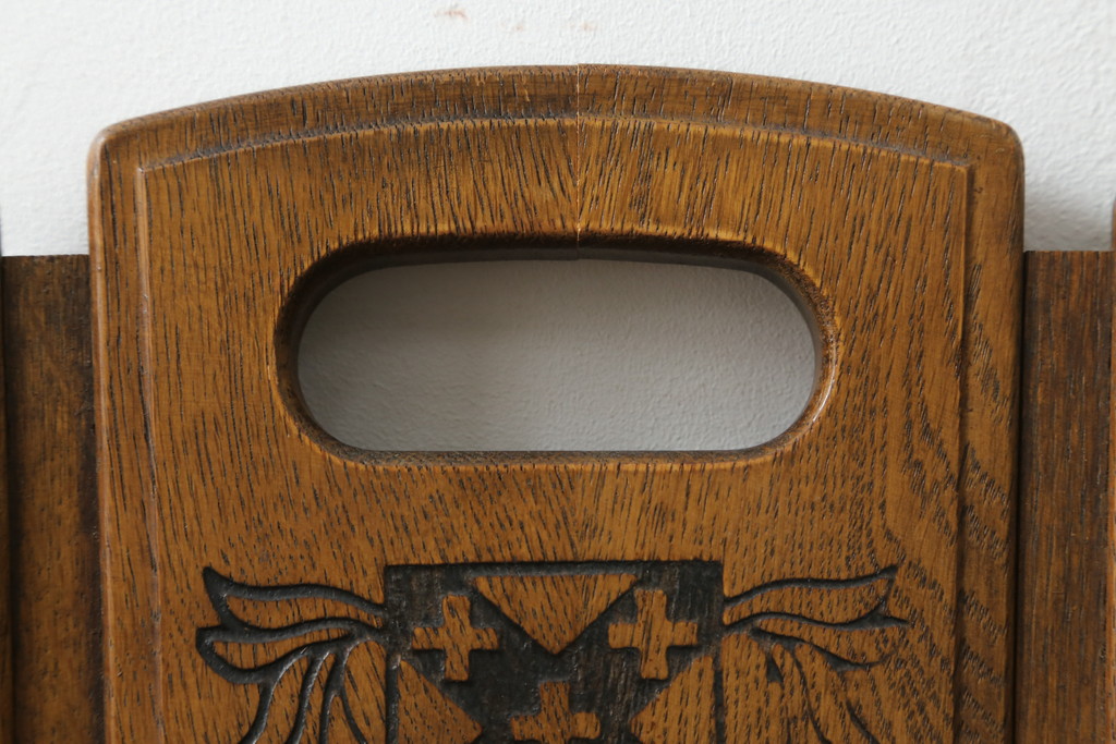 中古　希少な絶版品!!　カリモク家具(karimoku)　ルスティック(RUSTIC)　オーク材　カントリースタイルの空間づくりにおすすめなダイニングチェア3脚セット(板座チェア、椅子、イス、バラ売り可能)(R-075947)