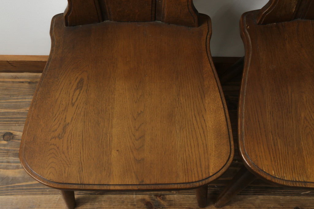 中古　希少な絶版品!!　カリモク家具(karimoku)　ルスティック(RUSTIC)　オーク材　カントリースタイルの空間づくりにおすすめなダイニングチェア3脚セット(板座チェア、椅子、イス、バラ売り可能)(R-075947)