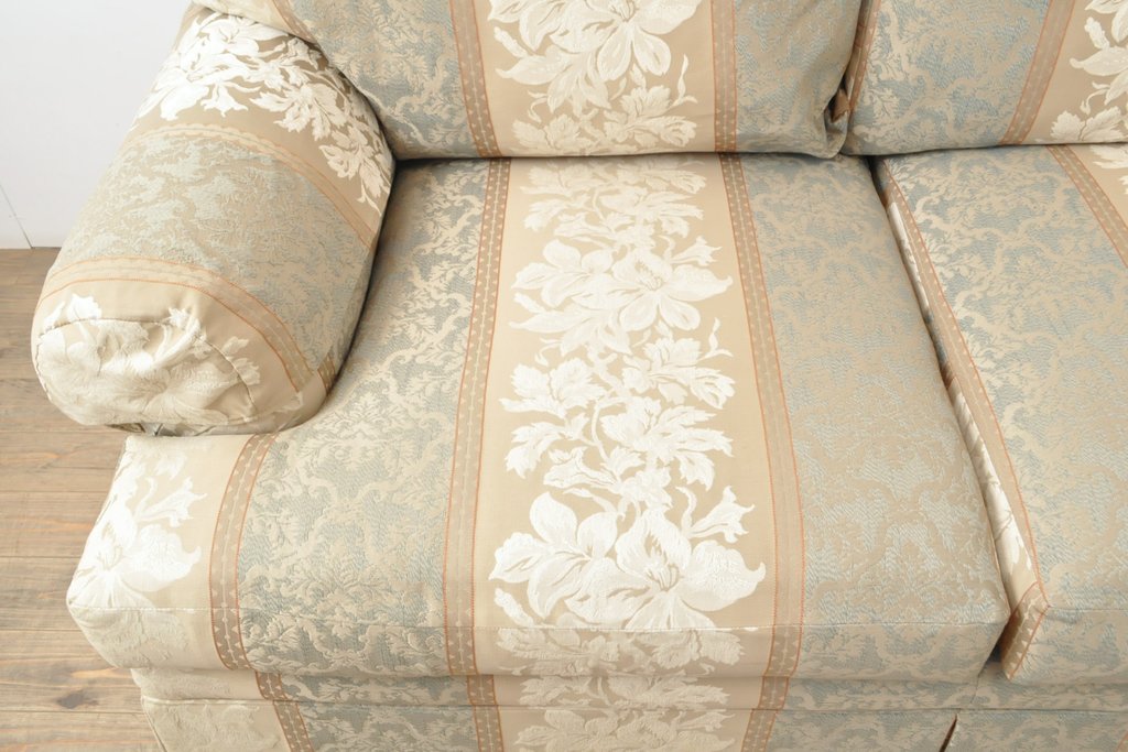 中古 美品 ETHAN ALLEN(イーセンアーレン) 品のある花の絵柄が素敵な2 