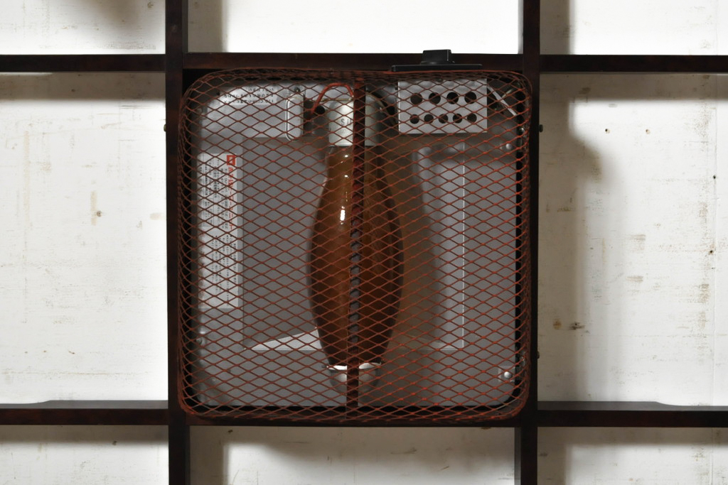 中古　国産　民芸家具　深い色合いがシックな雰囲気を醸し出す炬燵座卓(コタツ、こたつ、ローテーブル、センターテーブル、リビングテーブル)(R-074083)