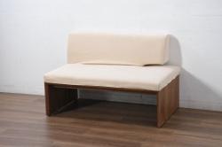 中古　美品　松本民芸家具　洋館に似合う佇まいのD型布張り椅子(ベンチ、ソファ、3人掛けソファ)(定価約55万円)(R-056428)