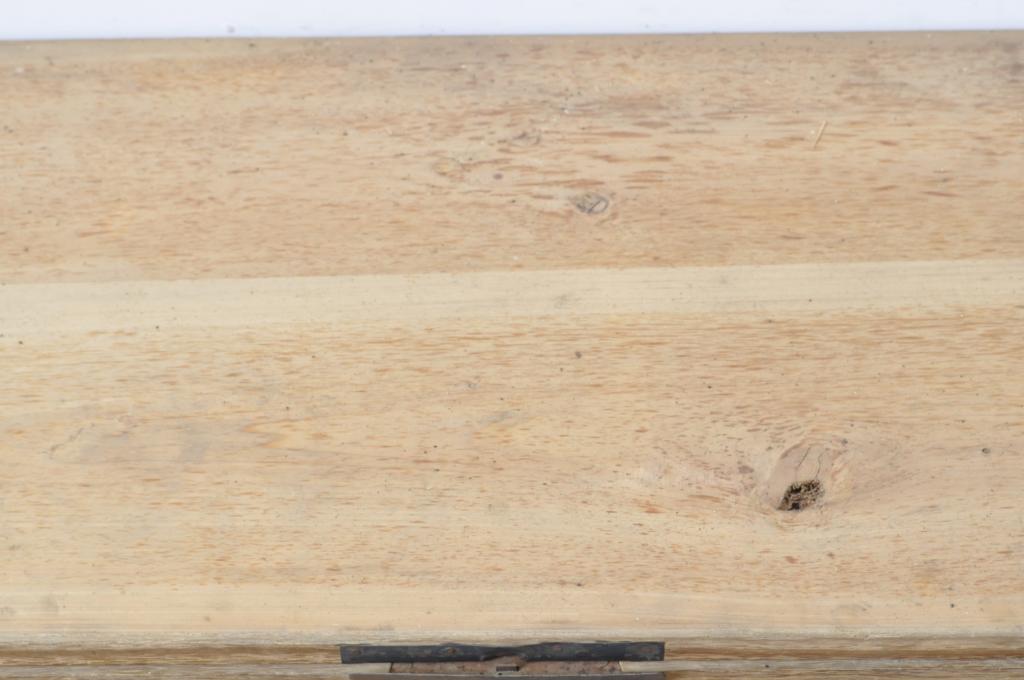 アンティーク家具　和の雰囲気漂う明るい木色の箪笥ローボード(衣装箪笥、引き出し)(R-039867)