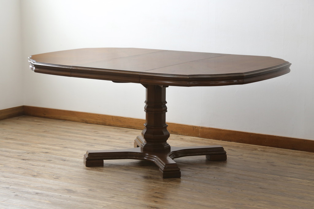 中古　DREXEL HERITAGE(ドレクセルヘリテイジ)　Grand Villa(グランドヴィラ)　上品なデザインのエクステンションテーブル(ダイニングテーブル、拡張式テーブル、食卓、2人掛け、4人掛け、6人掛け)(定価約60万円)(R-066888)