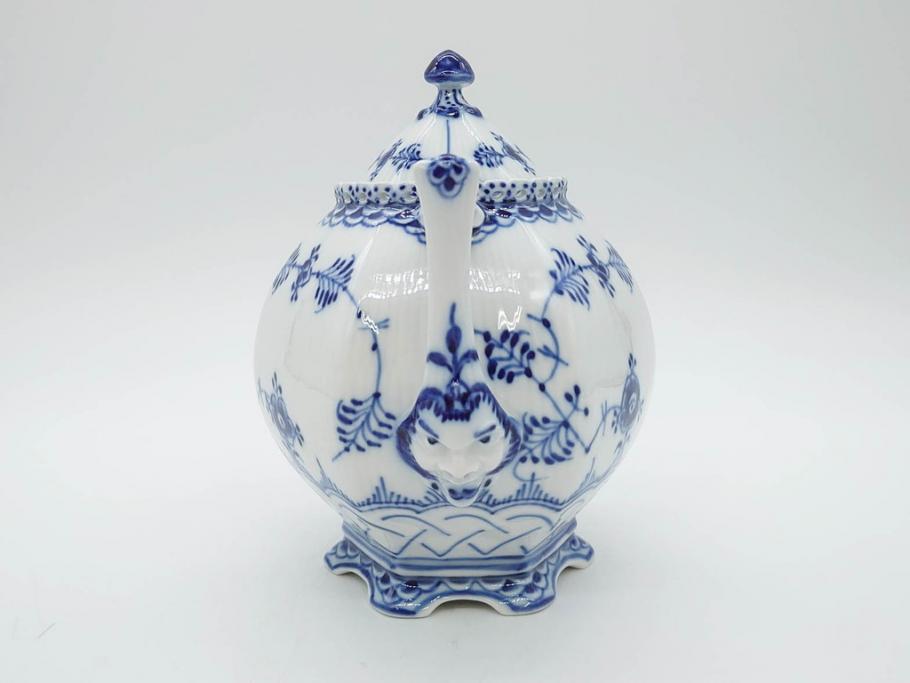 ビンテージ　希少　デンマーク　ROYAL COPENHAGEN(ロイヤルコペンハーゲン)　ブルーフルーテッド　フルレース　顔付き　1119　優雅なひとときを演出するティーポット(洋食器)(R-075912)