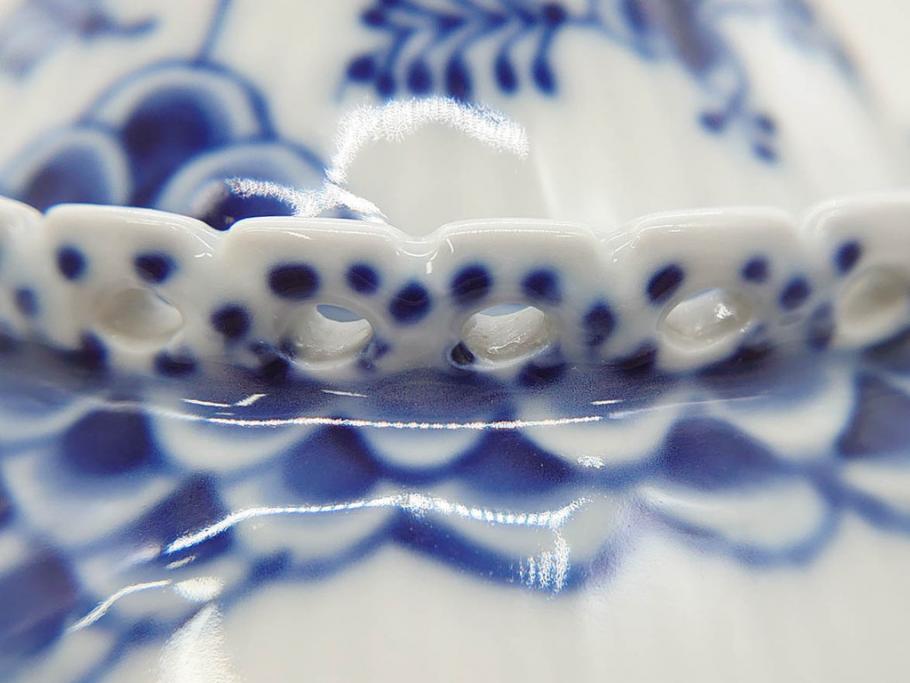 ビンテージ　希少　デンマーク　ROYAL COPENHAGEN(ロイヤルコペンハーゲン)　ブルーフルーテッド　フルレース　顔付き　1119　優雅なひとときを演出するティーポット(洋食器)(R-075912)