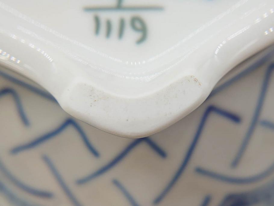 ビンテージ　希少　デンマーク　ROYAL COPENHAGEN(ロイヤルコペンハーゲン)　ブルーフルーテッド　フルレース　顔付き　1119　優雅なひとときを演出するティーポット(洋食器)(R-075912)