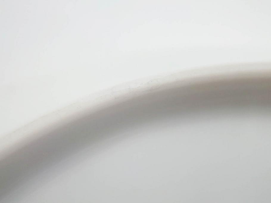 デンマーク　ROYAL COPENHAGEN(ロイヤルコペンハーゲン)　ブルーエレメンツ　美しいフォルムのデザインが目を惹くディーププレート 24cm(皿、洋食器)(R-075949)