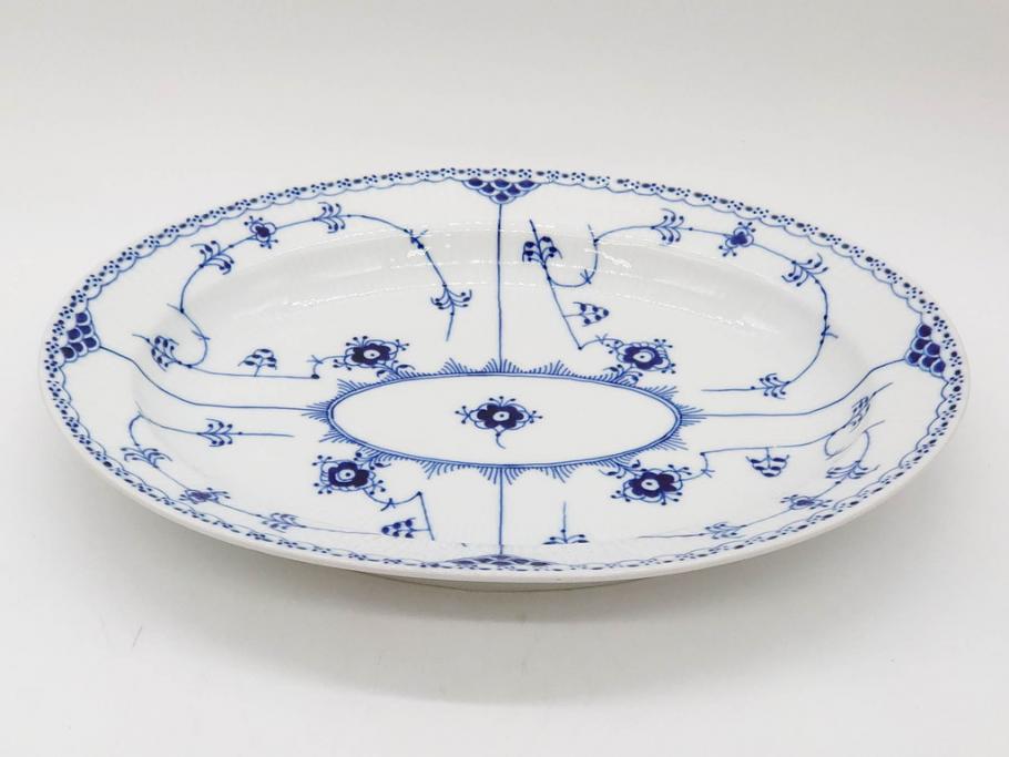 デンマーク　ROYAL COPENHAGEN(ロイヤルコペンハーゲン)　ブルーフルーテッド　ハーフレース　食卓を華やかに演出するオーバルディッシュ(プレート、皿、洋食器)(定価約71500円)(R-075950)