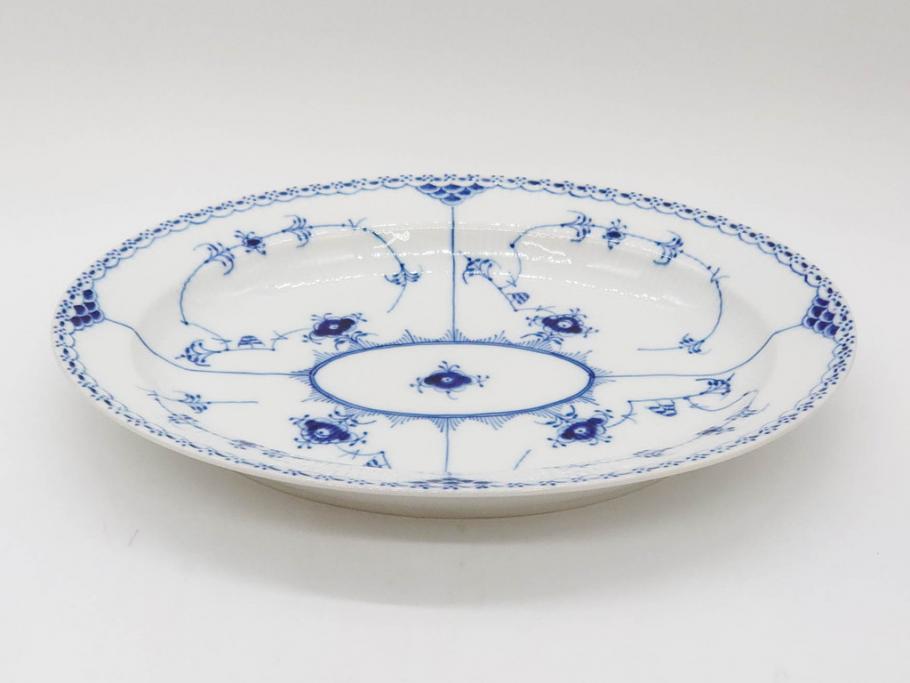 デンマーク　ROYAL COPENHAGEN(ロイヤルコペンハーゲン)　ブルーフルーテッド　ハーフレース　食卓を華やかに演出するオーバルディッシュ(プレート、皿、洋食器)(定価約71500円)(R-075951)