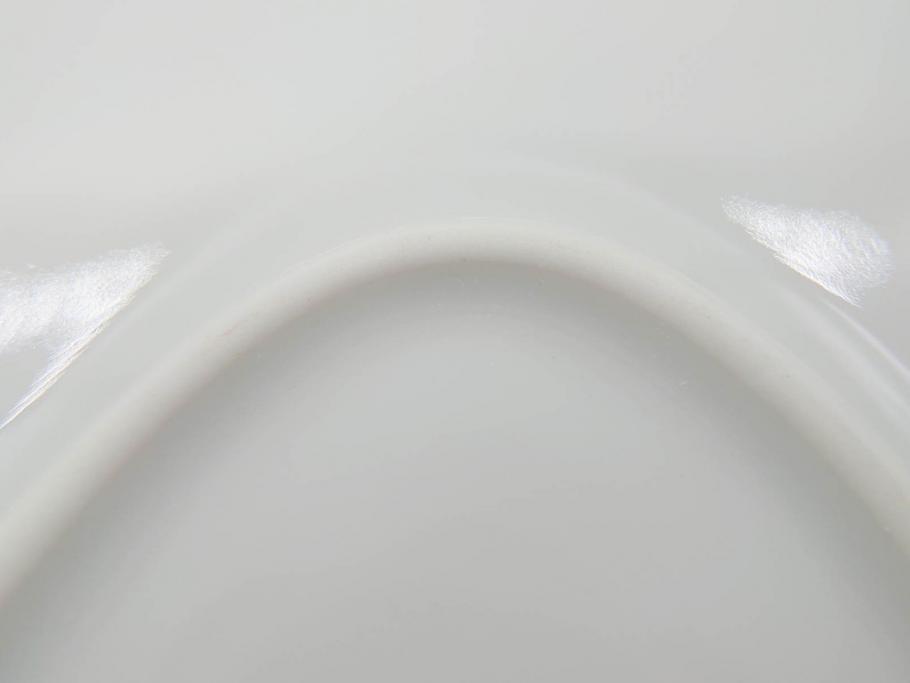 デンマーク　ROYAL COPENHAGEN(ロイヤルコペンハーゲン)　ブルーフルーテッド　ハーフレース　食卓を華やかに演出するオーバルディッシュ(プレート、皿、洋食器)(定価約71500円)(R-075951)
