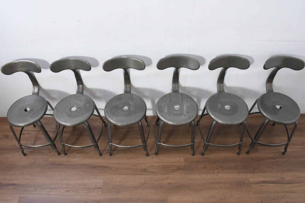 中古　美品　フランス　Nicolle Chair(ニコル・チェア)　Whale Tail(ホエールテイル)　インダストリアルデザインがおしゃれなオールスチールのメタルチェア6脚セット(板座チェア、ダイニングチェア、椅子、イス、バラ売り可能)(定価6脚で約35万円)(R-081913)