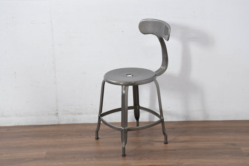 中古　美品　フランス　Nicolle Chair(ニコル・チェア)　Whale Tail(ホエールテイル)　インダストリアルデザインがおしゃれなオールスチールのメタルチェア6脚セット(板座チェア、ダイニングチェア、椅子、イス、バラ売り可能)(定価6脚で約35万円)(R-081913)