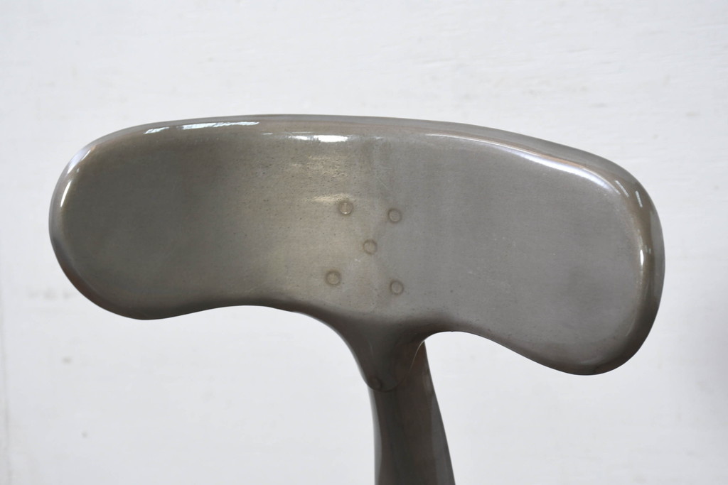 中古　美品　フランス　Nicolle Chair(ニコル・チェア)　Whale Tail(ホエールテイル)　インダストリアルデザインがおしゃれなオールスチールのメタルチェア6脚セット(板座チェア、ダイニングチェア、椅子、イス、バラ売り可能)(定価6脚で約35万円)(R-081913)