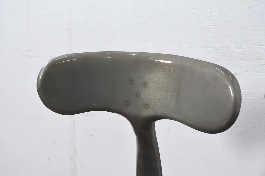 中古　美品　フランス　Nicolle Chair(ニコル・チェア)　Whale Tail(ホエールテイル)　インダストリアルデザインがおしゃれなオールスチールのメタルチェア7脚セット(板座チェア、ダイニングチェア、椅子、イス、バラ売り可能)(定価7脚で約50万円)(R-081914)