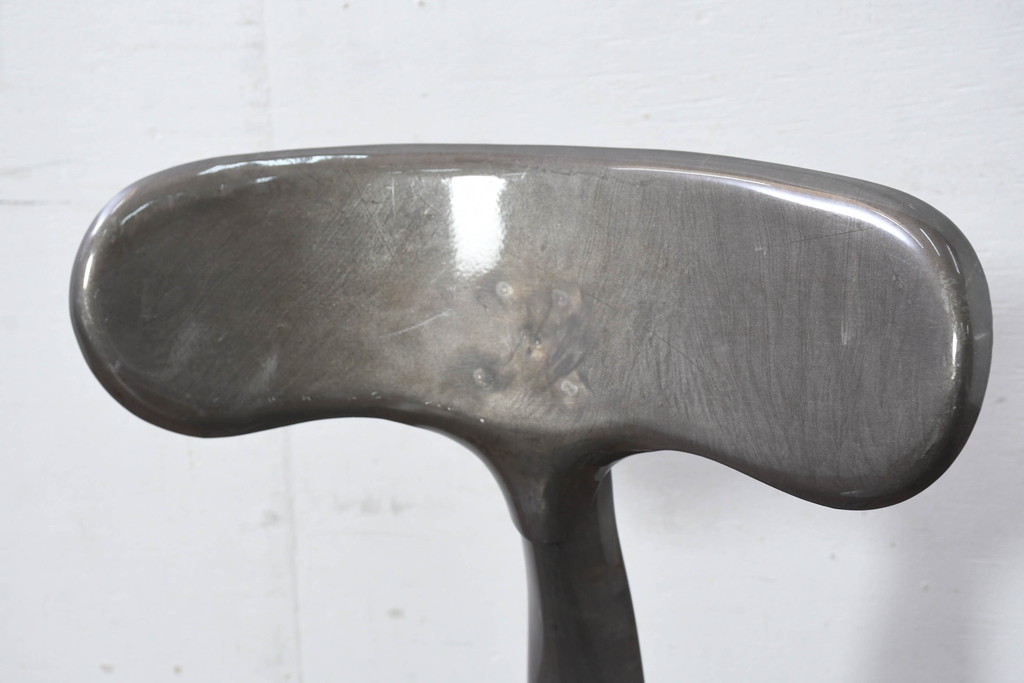 中古　フランス　Nicolle Chair(ニコル・チェア)　Whale Tail(ホエールテイル)　やや小ぶり　インダストリアルデザインがおしゃれなオールスチールのメタルチェア5脚セット(板座チェア、ダイニングチェア、椅子、イス、バラ売り可能)(定価5脚で約29万円)(R-081915)