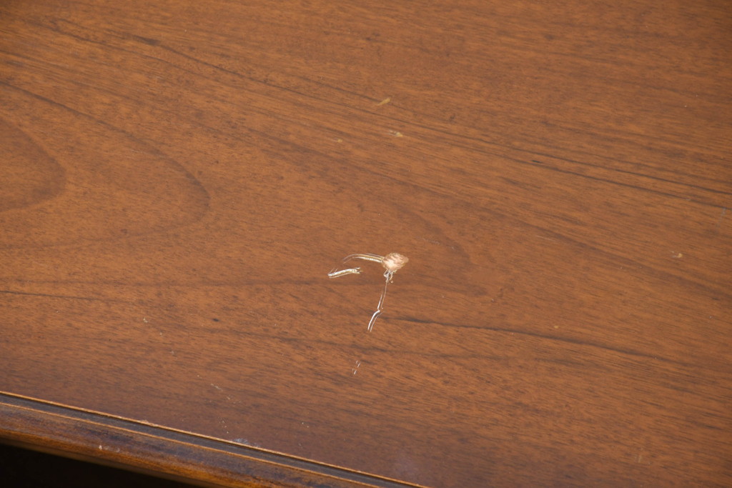 中古　カリモク家具(karimoku)　COLONIAL(コロニアル)シリーズ　カントリースタイルのお部屋におすすめなテレビボード(テレビ台、リビングボード、ローボード、戸棚)(定価約26万円)(R-081893)