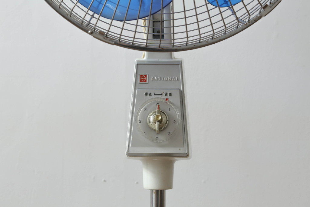 レトロ雑貨　激レア!!　松下電器産業　大型　F-35VG　ナショナル扇風機　箱付き(National、ELECTRIC FAN、3枚羽)(R-075044)