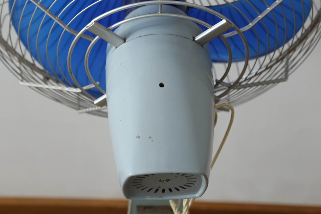 レトロ雑貨　激レア!!　松下電器産業　大型　F-35VG　ナショナル扇風機　箱付き(National、ELECTRIC FAN、3枚羽)(R-075044)