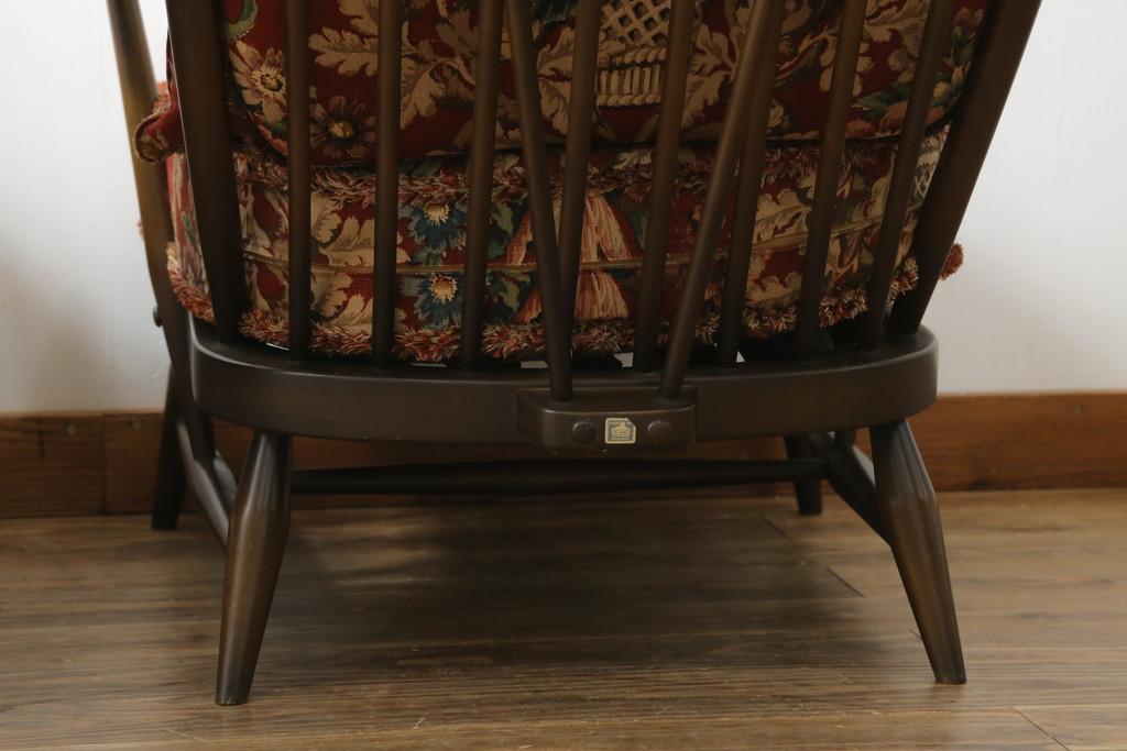 イギリスビンテージ　ERCOL(アーコール)　優雅でクラシカルな雰囲気を高める1人掛けソファ2脚セット(アームチェア、1Pソファ、一人掛け、椅子、イス、ヴィンテージ、英国)(R-069040)