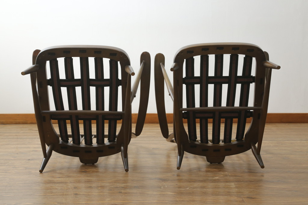 イギリスビンテージ　ERCOL(アーコール)　優雅でクラシカルな雰囲気を高める1人掛けソファ2脚セット(アームチェア、1Pソファ、一人掛け、椅子、イス、ヴィンテージ、英国)(R-069040)