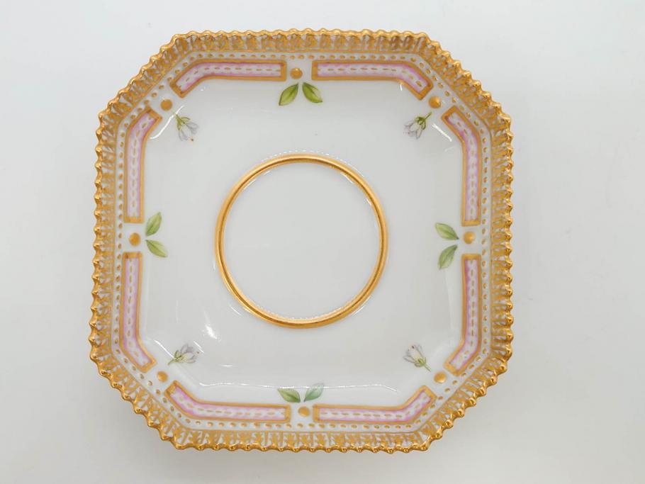 デンマーク　ROYAL COPENHAGEN(ロイヤルコペンハーゲン)　フローラダニカ　優雅で気品に満ちた蓋付きカップ&ソーサー(金彩、花、カスタードポット、マスタード、蓋物、洋食器、C&S、北欧)(R-082752)