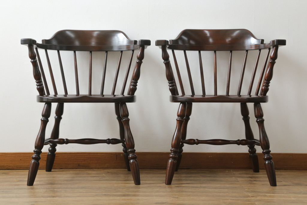 中古　美品　松本民芸家具　#91型　落ち着きのある大人カフェ風インテリアが叶うキャプテンチェア2脚セット(アームチェア、板座チェア、ダイニングチェア、椅子、イス)(定価2脚で約26万円)(R-073728)