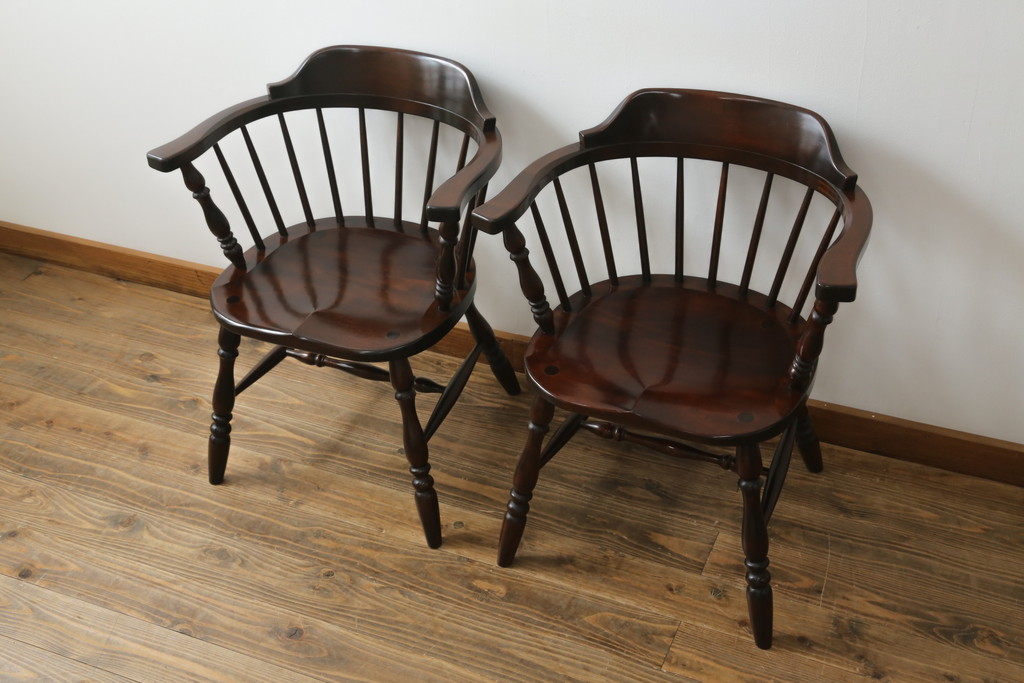 中古　美品　松本民芸家具　#91型　落ち着きのある大人カフェ風インテリアが叶うキャプテンチェア2脚セット(アームチェア、板座チェア、ダイニングチェア、椅子、イス)(定価2脚で約26万円)(R-073728)