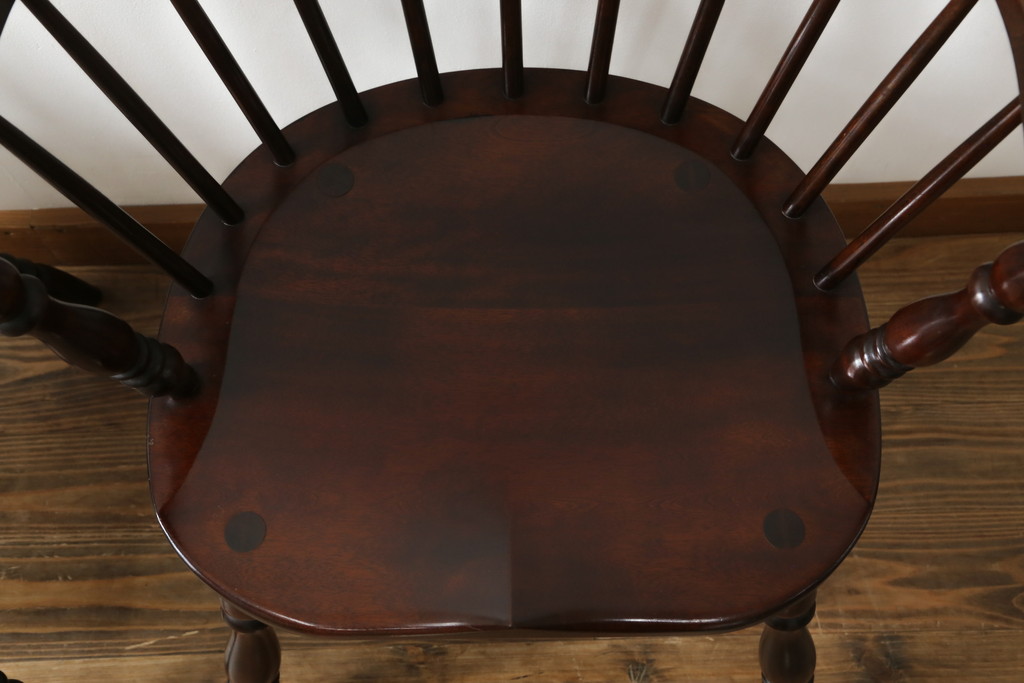 中古　美品　松本民芸家具　#91型　落ち着きのある大人カフェ風インテリアが叶うキャプテンチェア2脚セット(アームチェア、板座チェア、ダイニングチェア、椅子、イス)(定価2脚で約26万円)(R-073728)